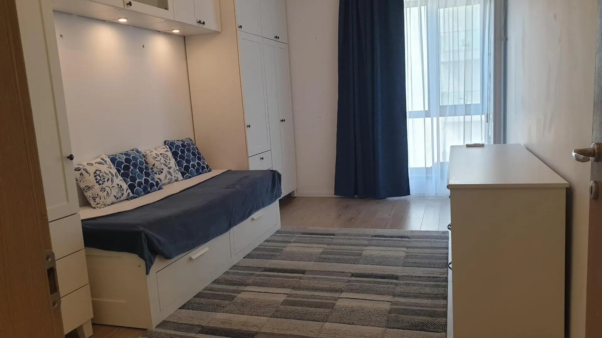 Urban Twin Escape - 2 Rooms Apartment Bucharest 0*,